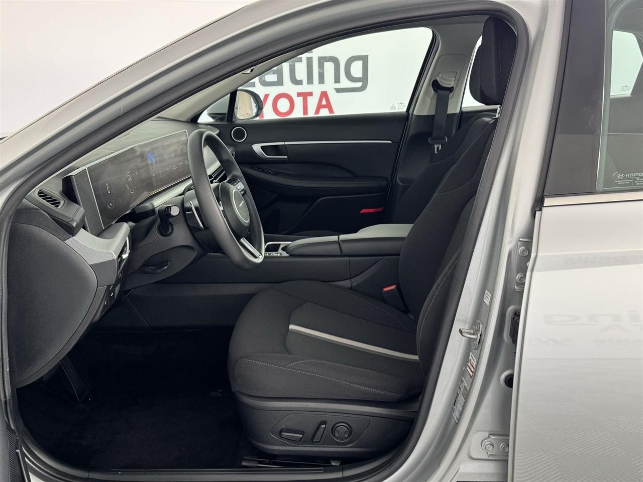 Hyundai Sonata SEL 2025