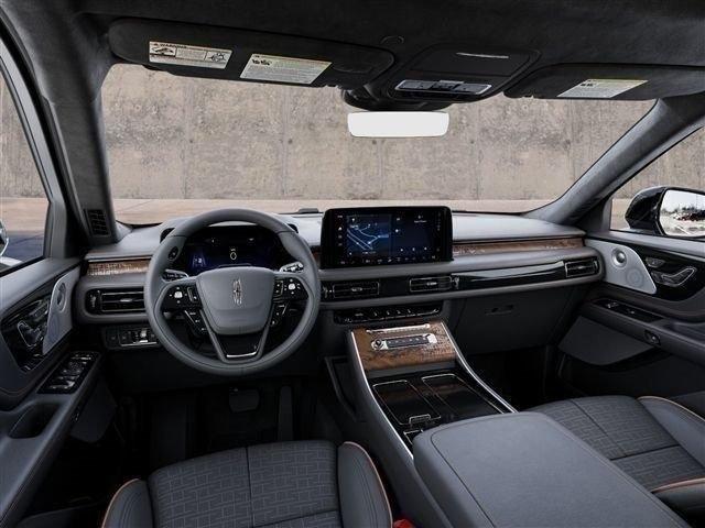 Lincoln Aviator Black Label 2027