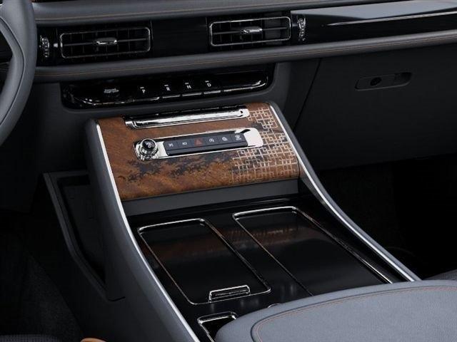 Lincoln Aviator Black Label 2027