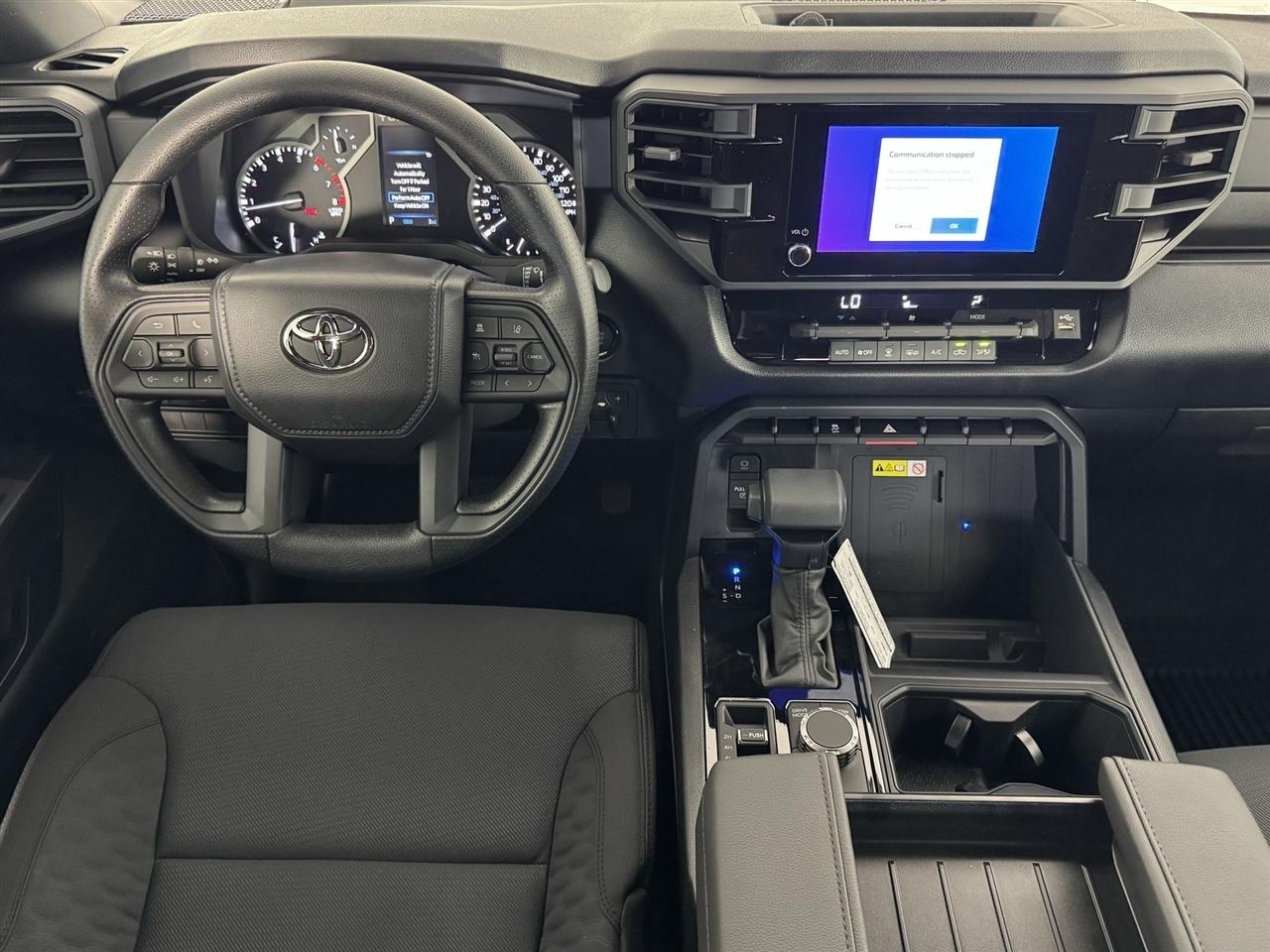 Toyota Tundra SR5 CrewMax 4WD 2026