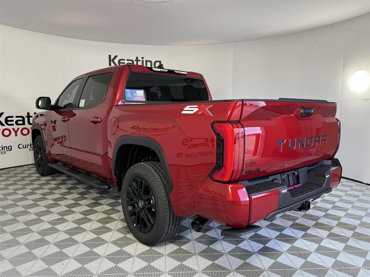 Toyota Tundra SR5 CrewMax 4WD 2026