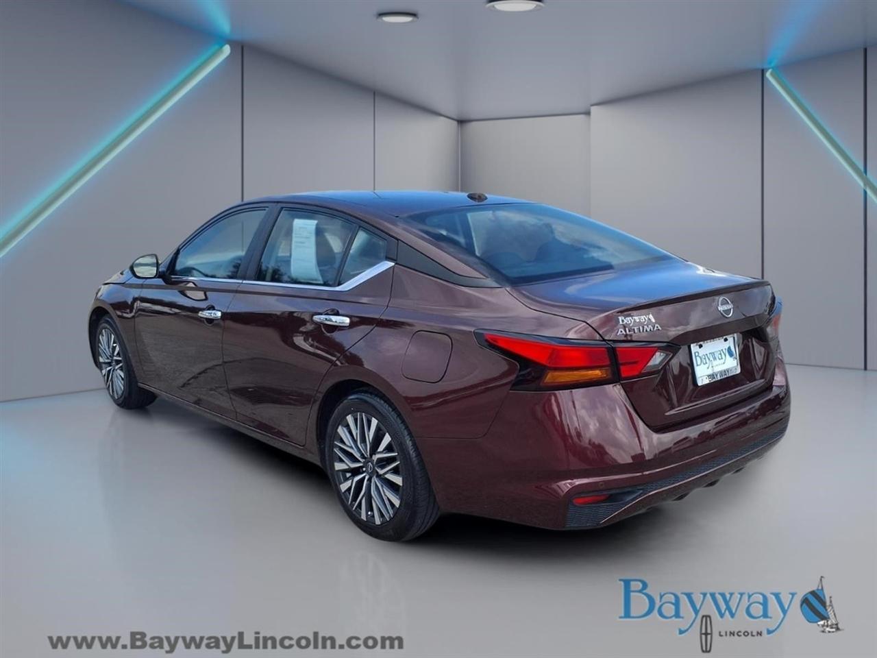 Nissan Altima 2.5 SV 2025