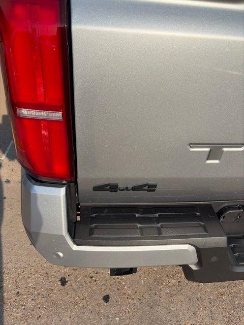 Toyota Tacoma TRD Sport Double Cab 4WD 2025