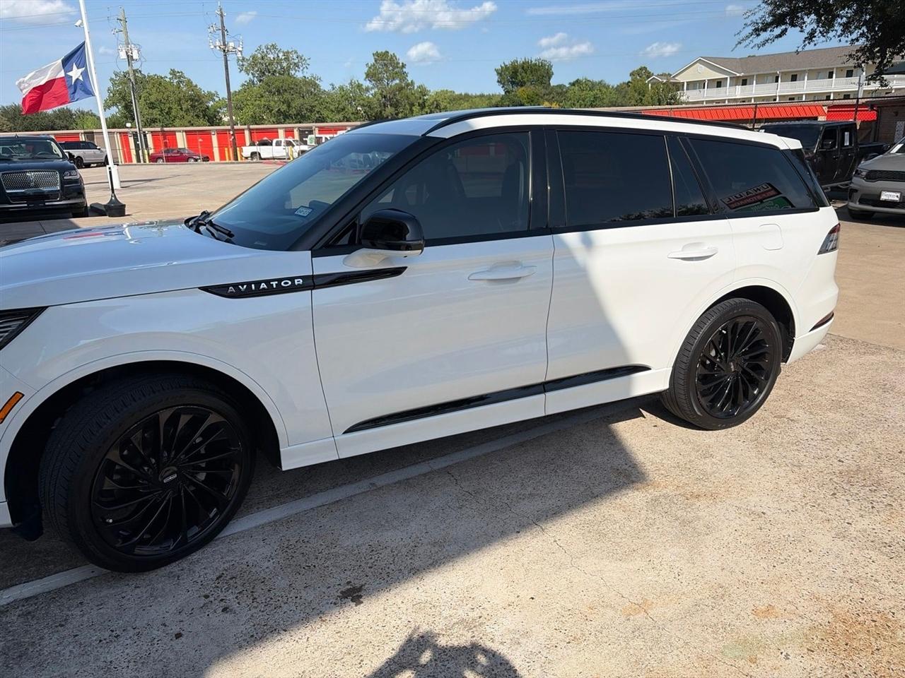 Lincoln Aviator Reserve AWD 2025