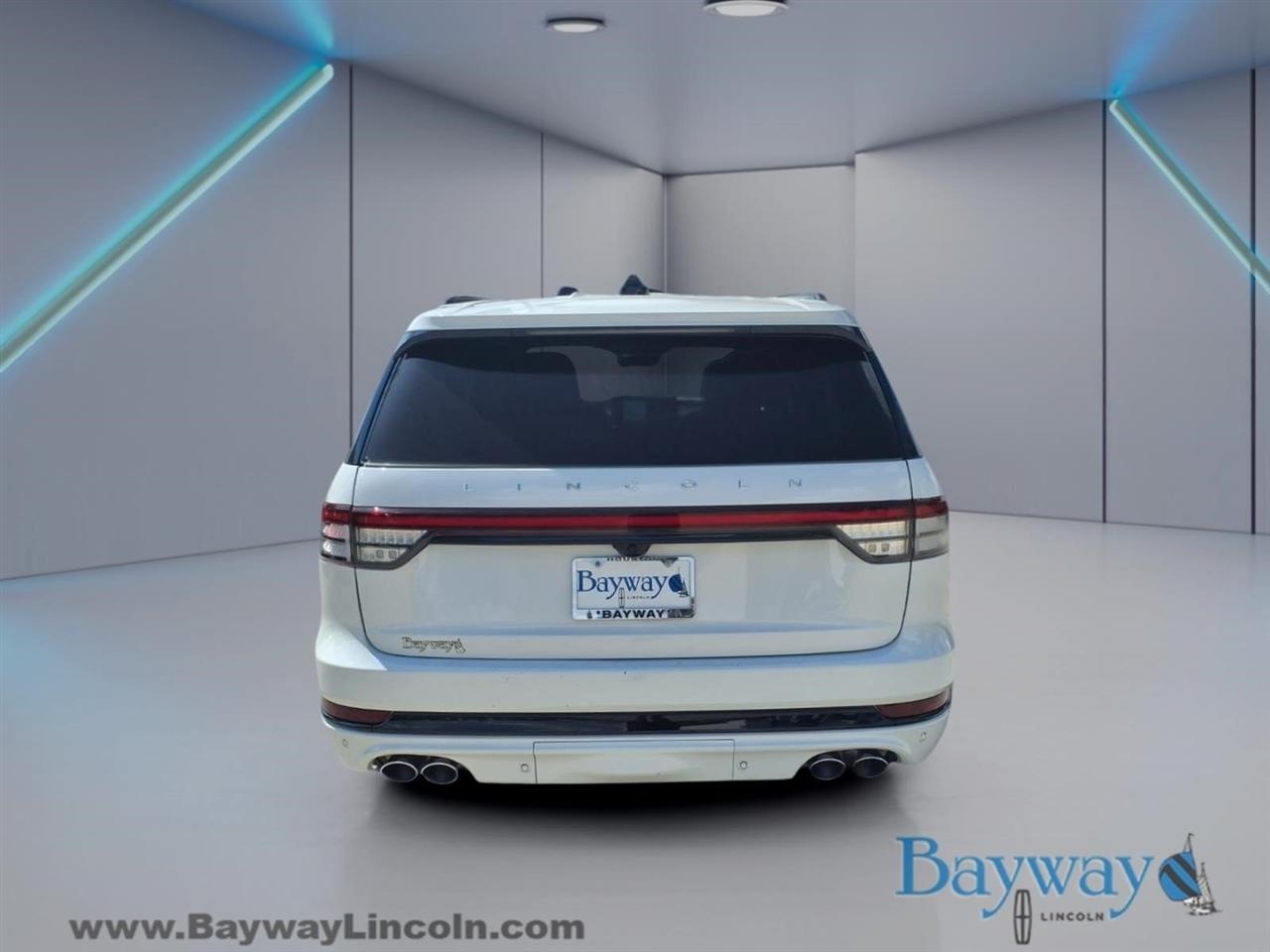 Lincoln Aviator Reserve AWD 2025