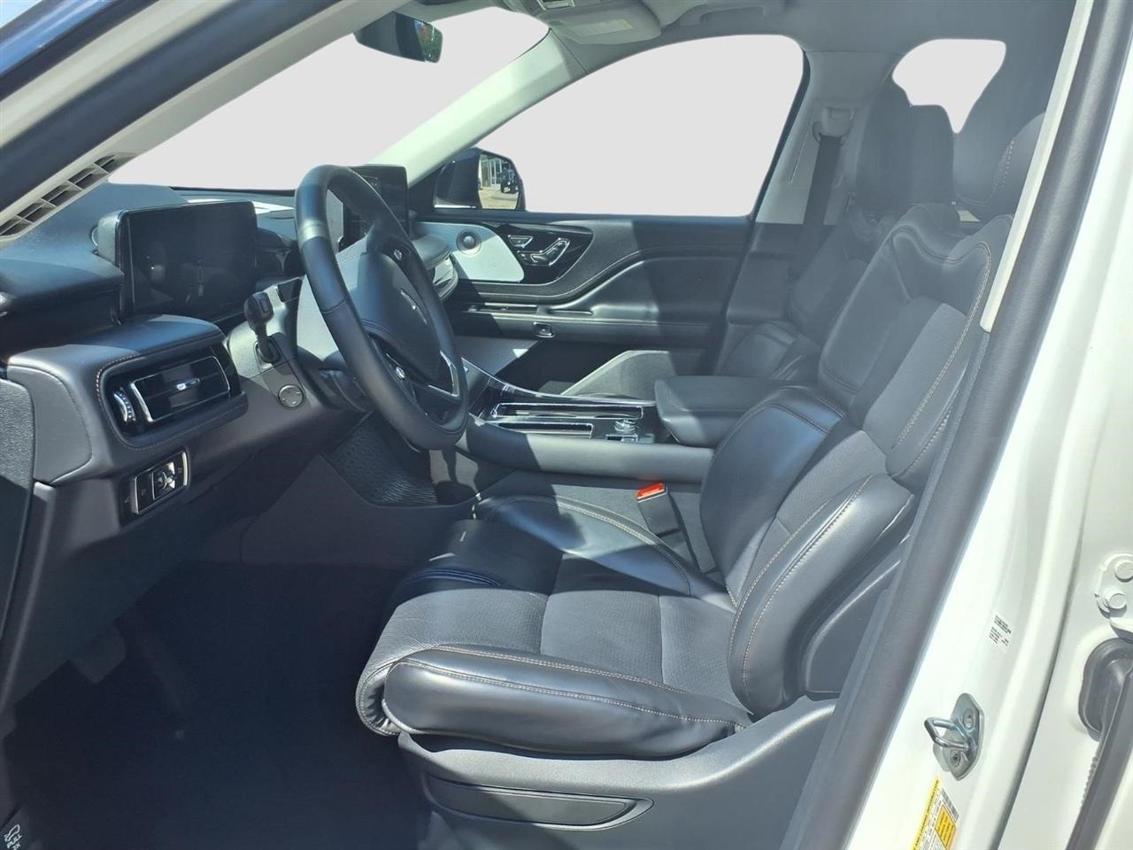 Lincoln Aviator Reserve AWD 2025