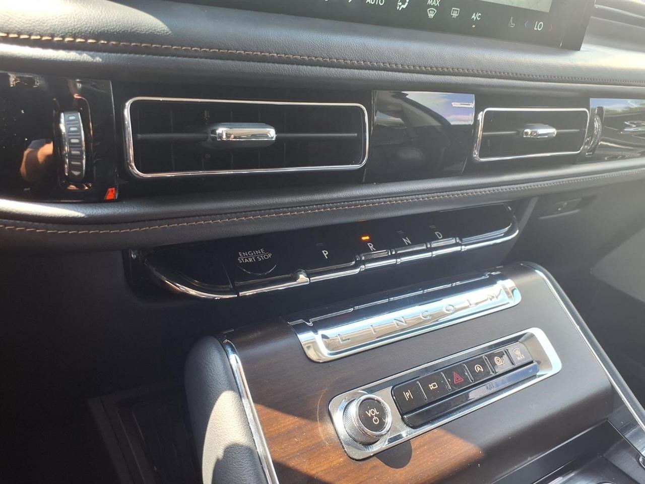 Lincoln Aviator Reserve AWD 2025