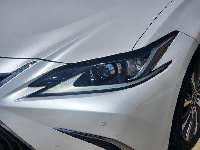 Lexus ES 350 Ultra Luxury 2019