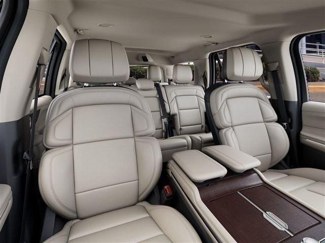Lincoln Navigator Premiere 2027
