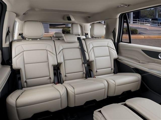 Lincoln Navigator Premiere 2027