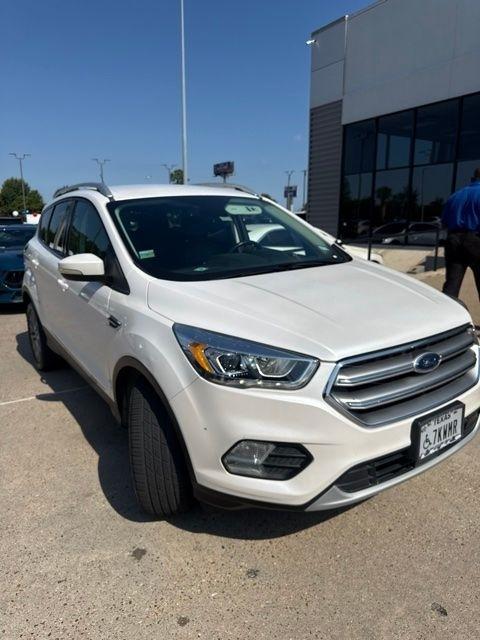 Ford Escape Titanium FWD 2017