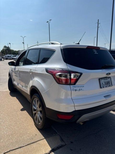 Ford Escape Titanium FWD 2017