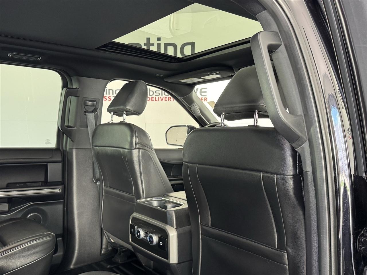 Ford Expedition MAX XLT 2021