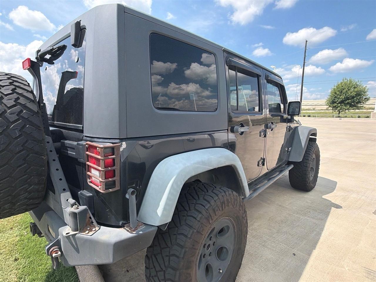 Jeep Wrangler Unlimited Rubicon 4WD 2010