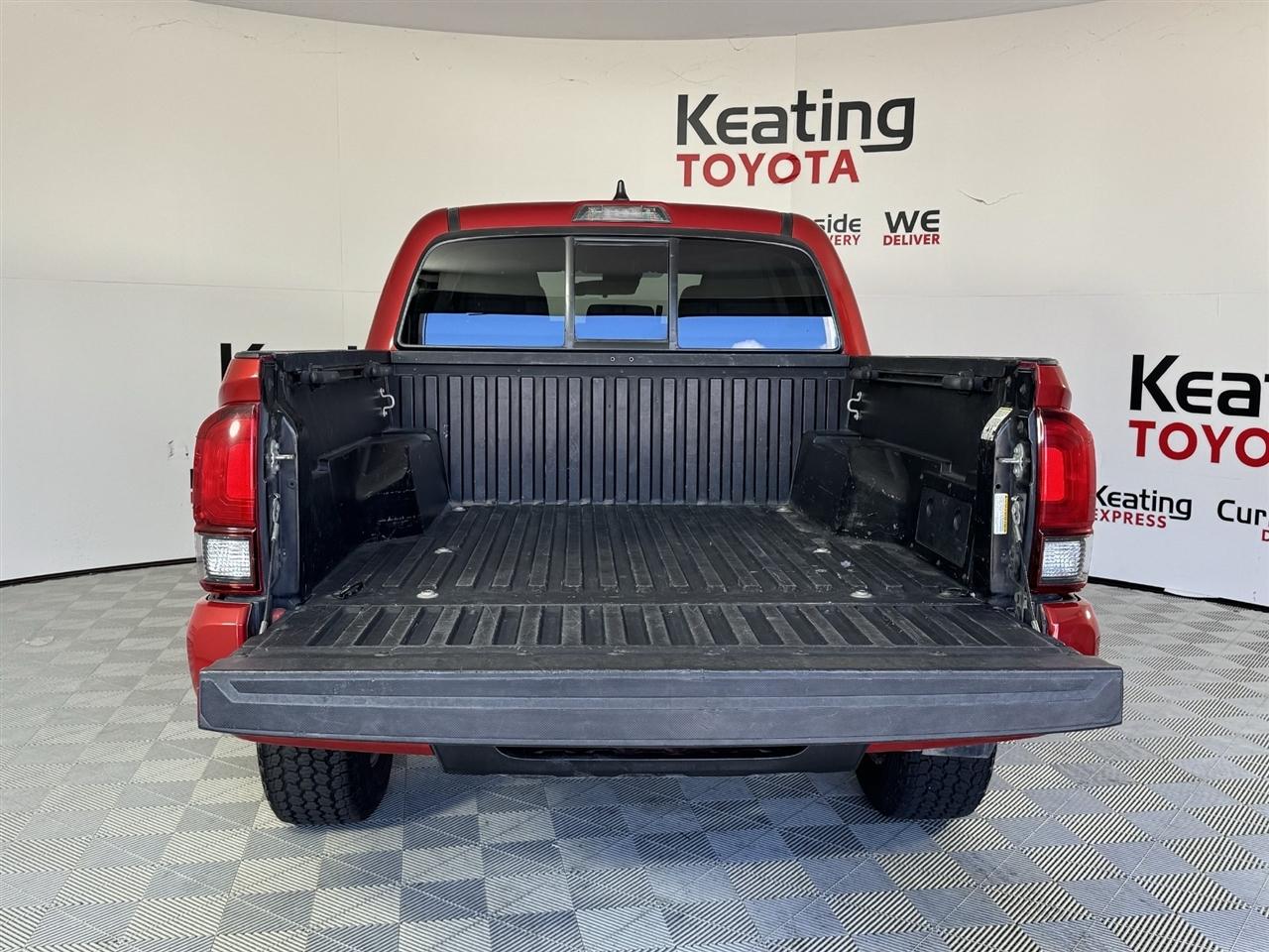 Toyota Tacoma SR5 Double Cab I4 2WD 2021