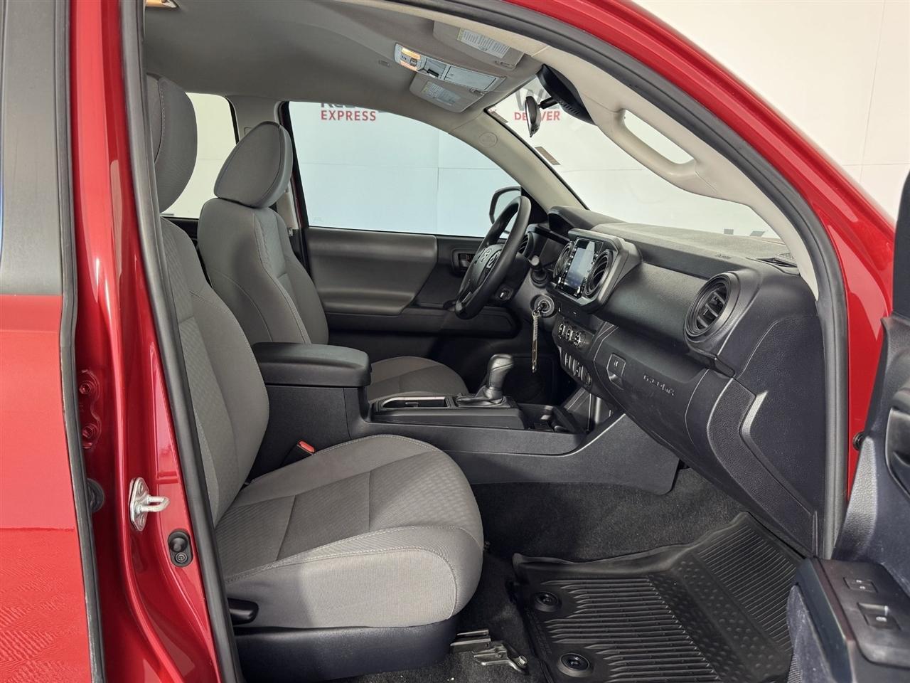 Toyota Tacoma SR5 Double Cab I4 2WD 2021