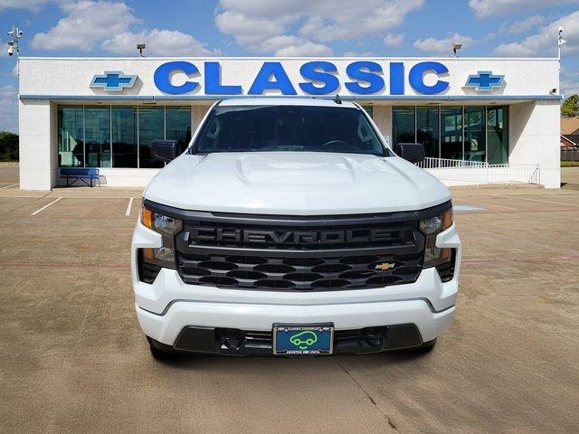 Chevrolet Silverado 1500 Custom Crew Cab 2WD 2024