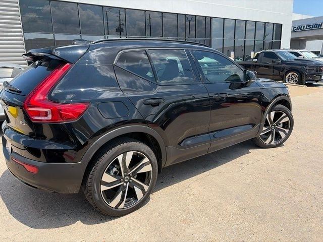 Volvo XC40 B5 Plus Dark AWD 2026