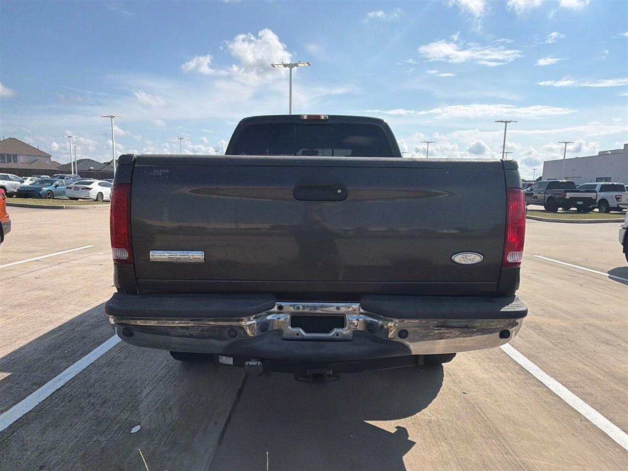 Ford F-250 SD XLT Crew Cab Long Bed 4WD 2006