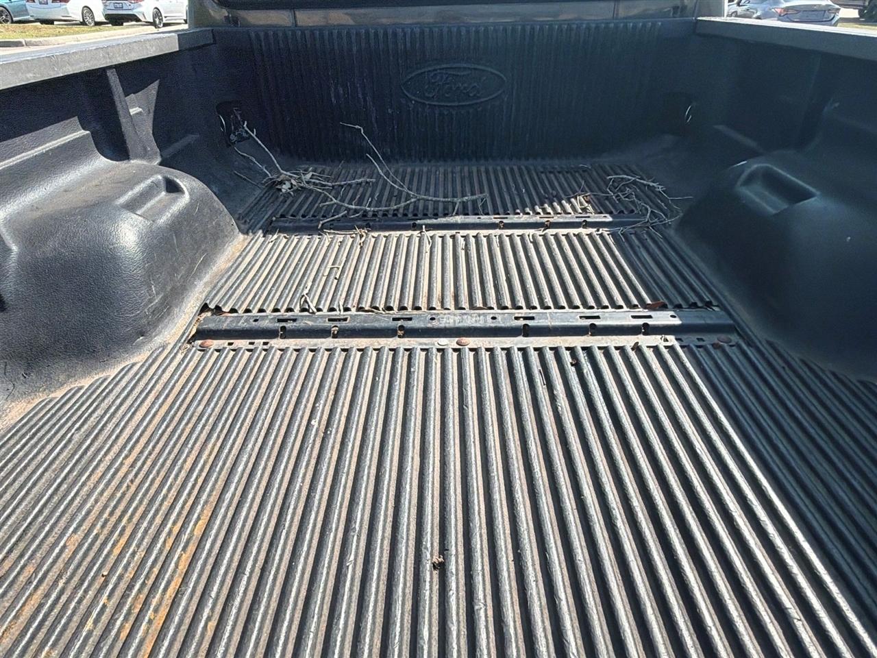 Ford F-250 SD XLT Crew Cab Long Bed 4WD 2006