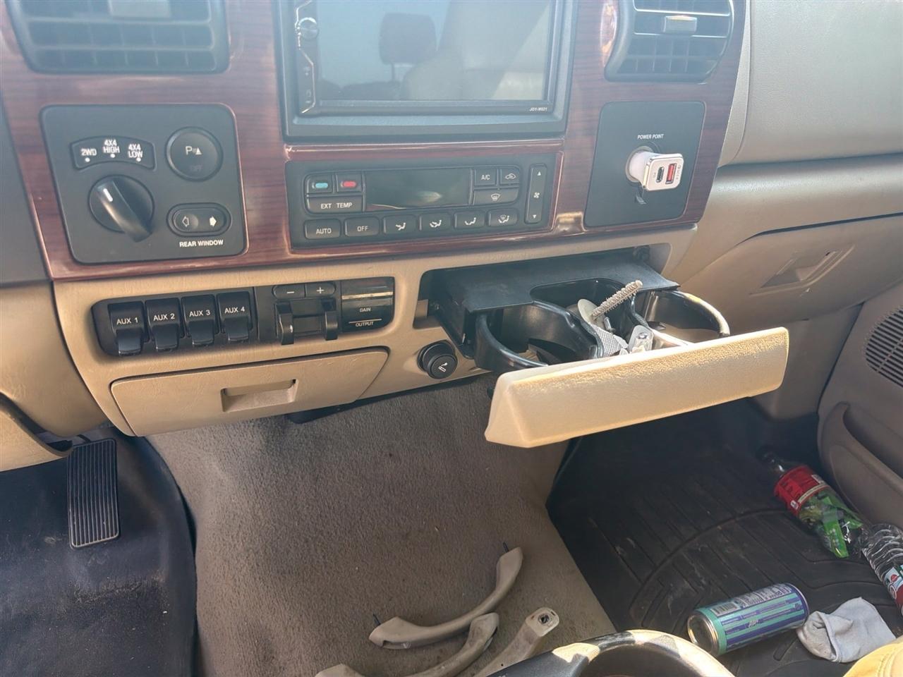 Ford F-250 SD XLT Crew Cab Long Bed 4WD 2006
