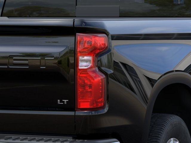 Chevrolet Silverado 1500 LT Crew Cab 4WD 2026