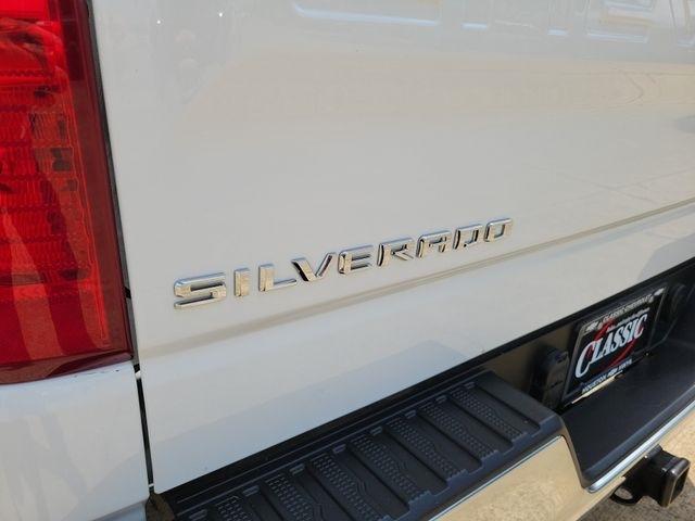 Chevrolet Silverado 1500 LT Crew Cab 2WD 2025