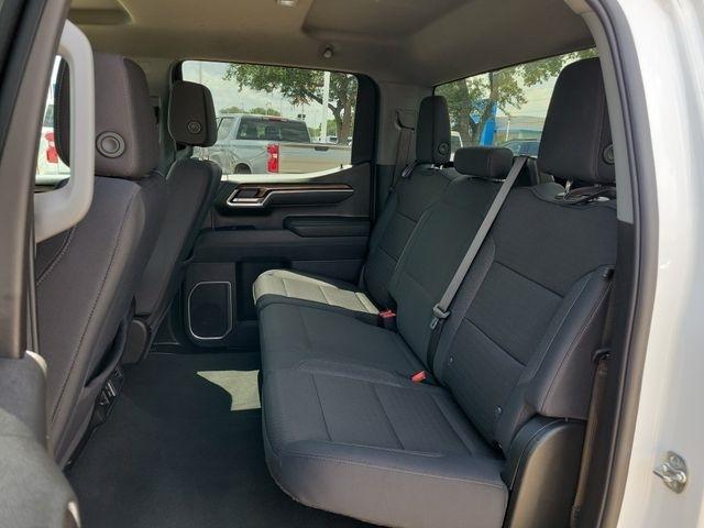 Chevrolet Silverado 1500 LT Crew Cab 2WD 2025