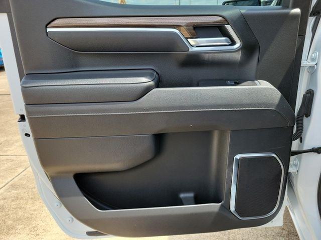 Chevrolet Silverado 1500 LT Crew Cab 2WD 2025