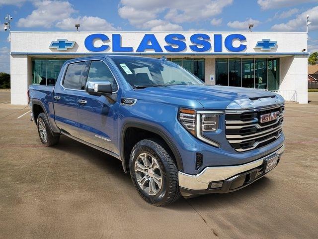 GMC Sierra 1500 SLT Crew Cab 4WD 2024