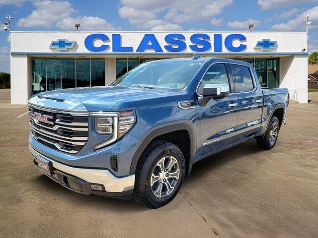 GMC Sierra 1500 SLT Crew Cab 4WD 2024