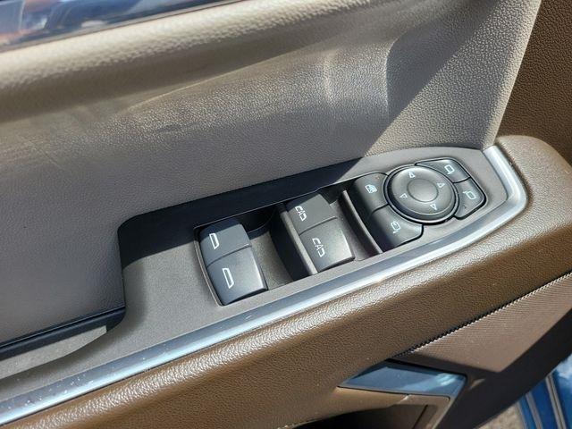 GMC Sierra 1500 SLT Crew Cab 4WD 2024