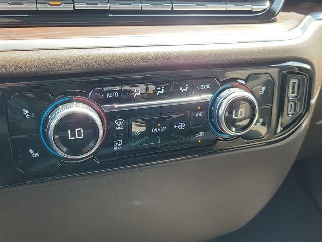 GMC Sierra 1500 SLT Crew Cab 4WD 2024
