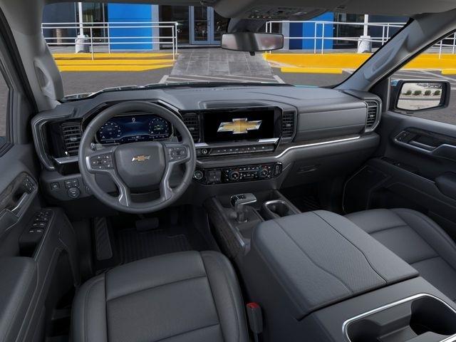 Chevrolet Silverado 1500 LTZ Crew Cab 4WD 2026