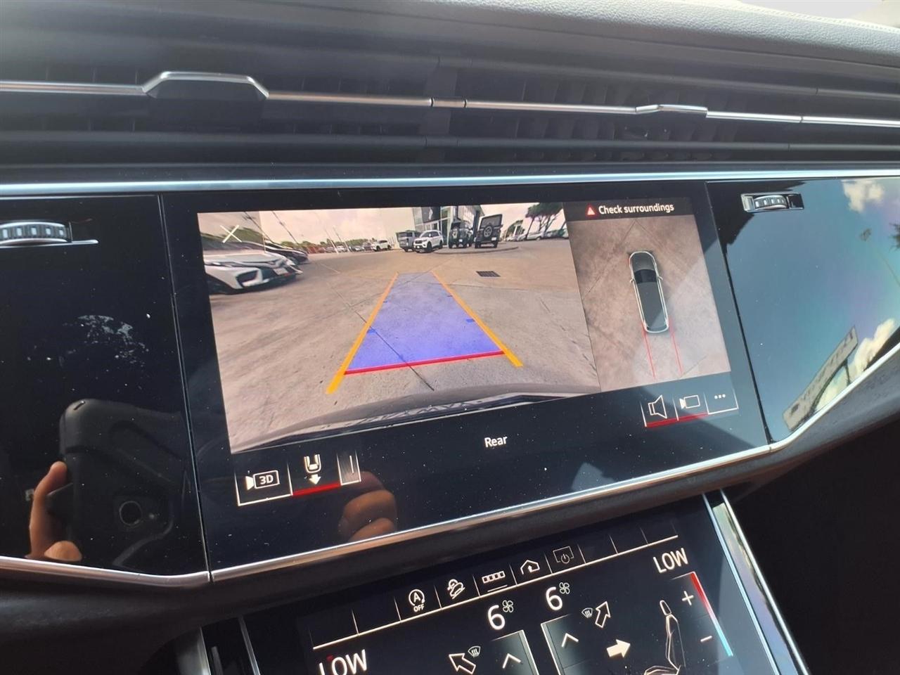 Audi Q7 Premium Plus 45 TFSI quattro 2023