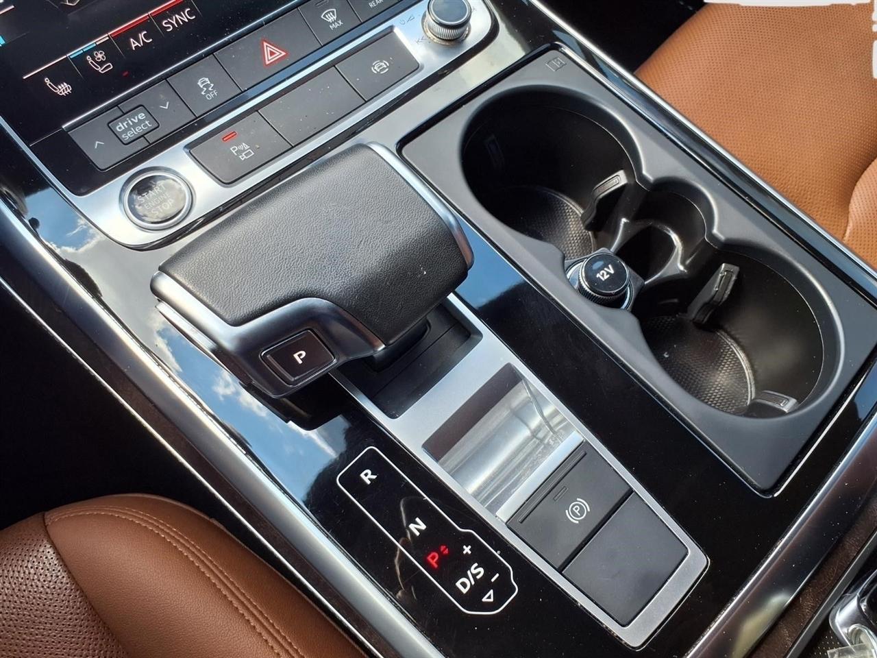 Audi Q7 Premium Plus 45 TFSI quattro 2023