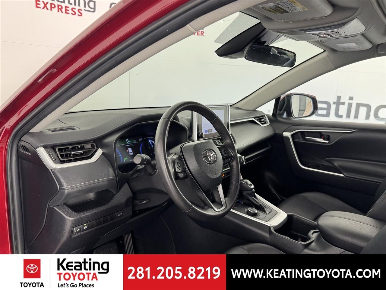 Toyota RAV4 Hybrid XLE Premium 2024