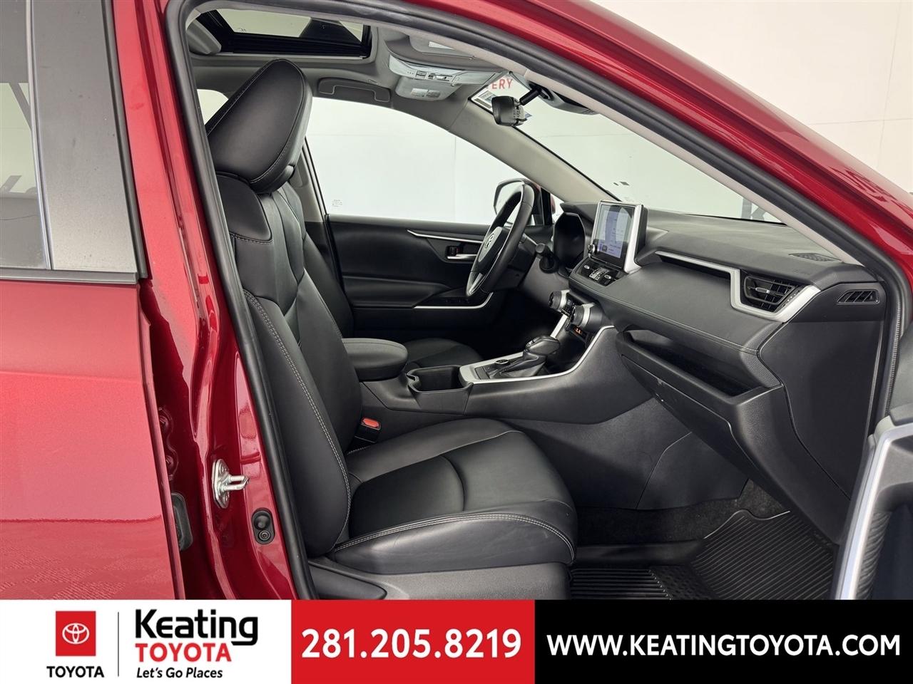 Toyota RAV4 Hybrid XLE Premium 2024