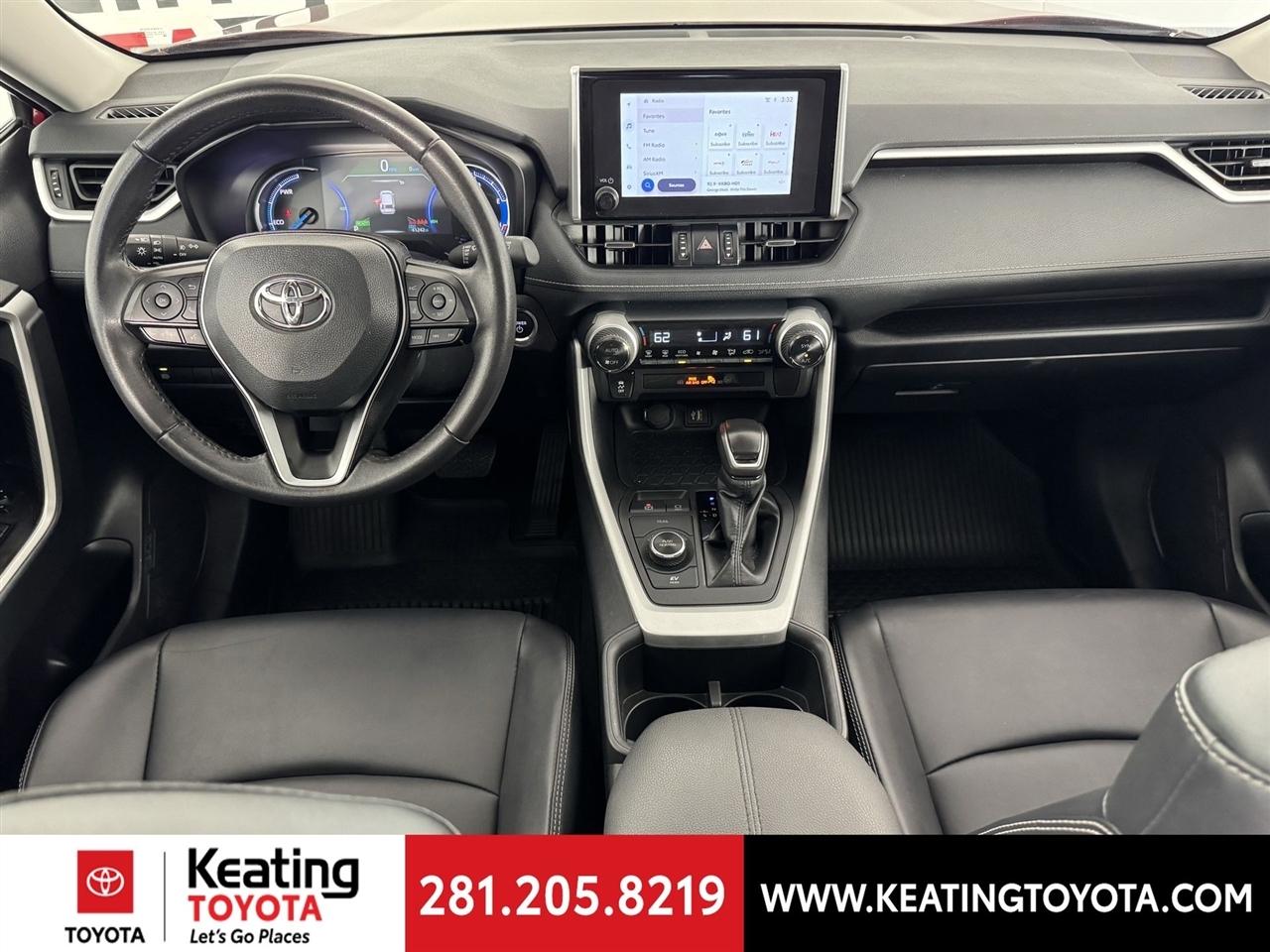 Toyota RAV4 Hybrid XLE Premium 2024
