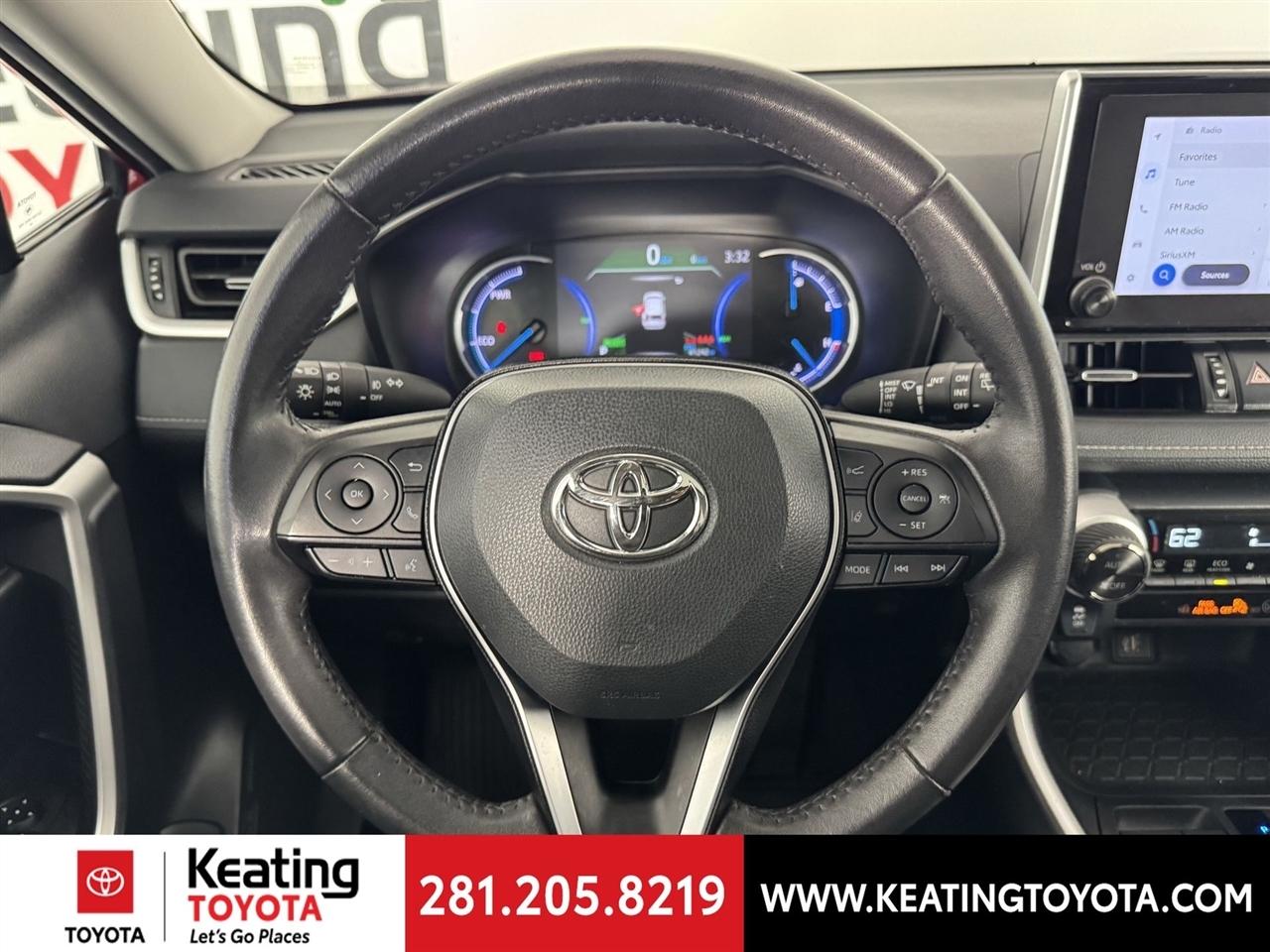 Toyota RAV4 Hybrid XLE Premium 2024