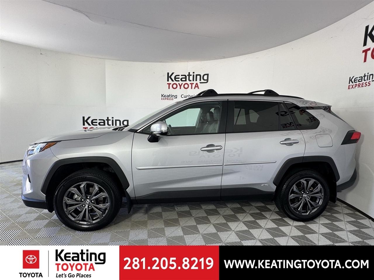 Toyota RAV4 Hybrid XLE Premium 2024