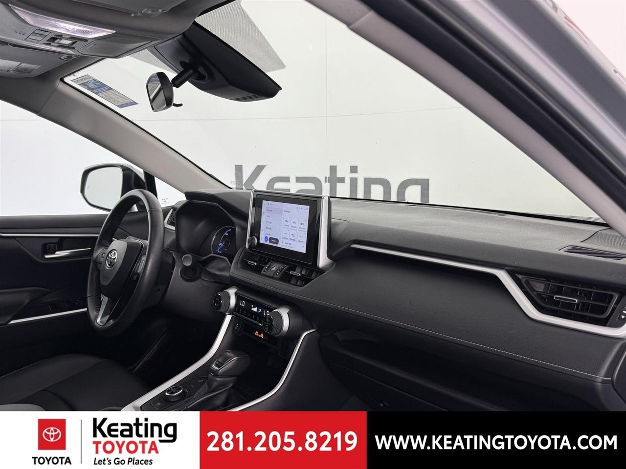 Toyota RAV4 Hybrid XLE Premium 2024