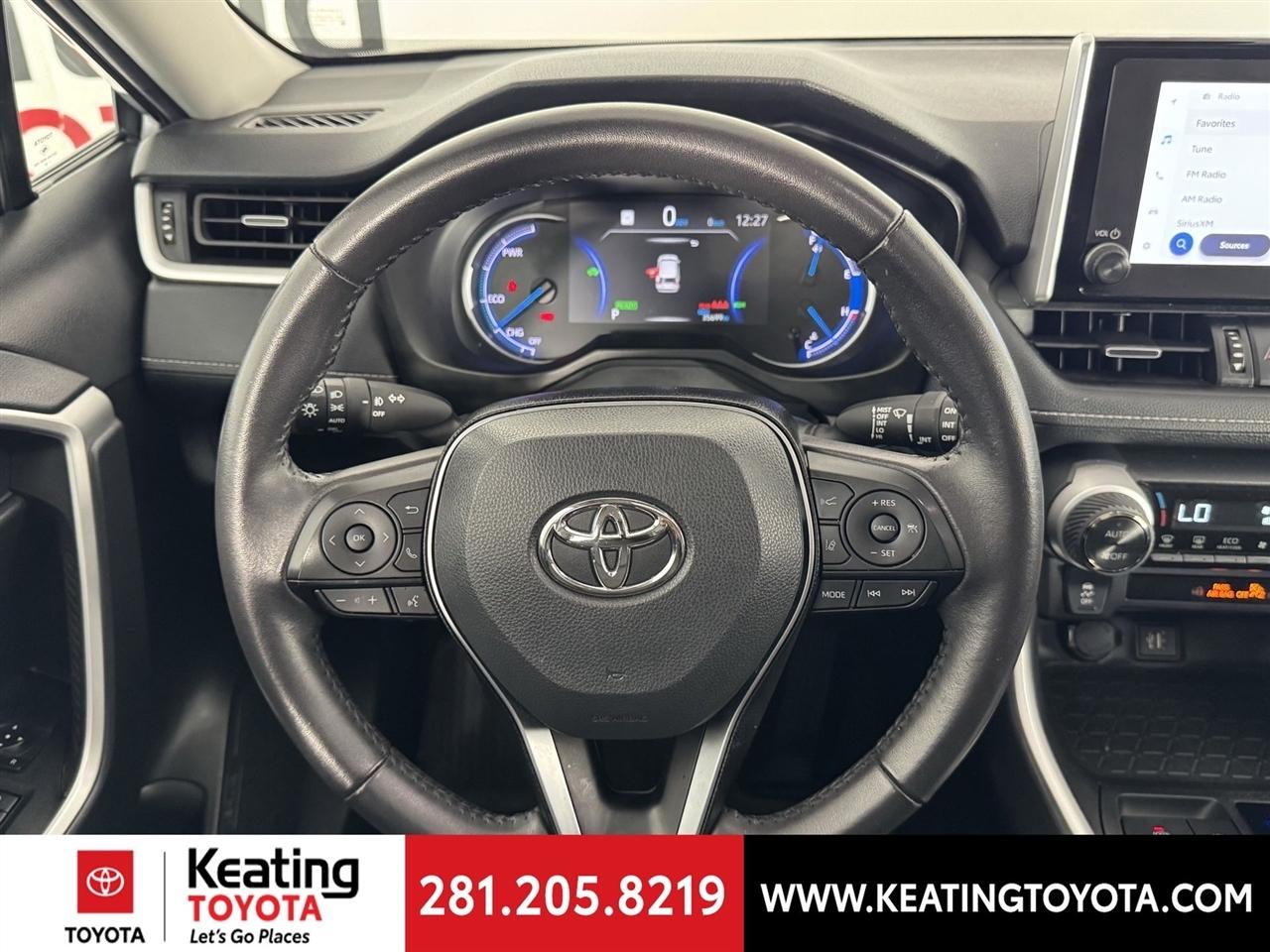 Toyota RAV4 Hybrid XLE Premium 2024