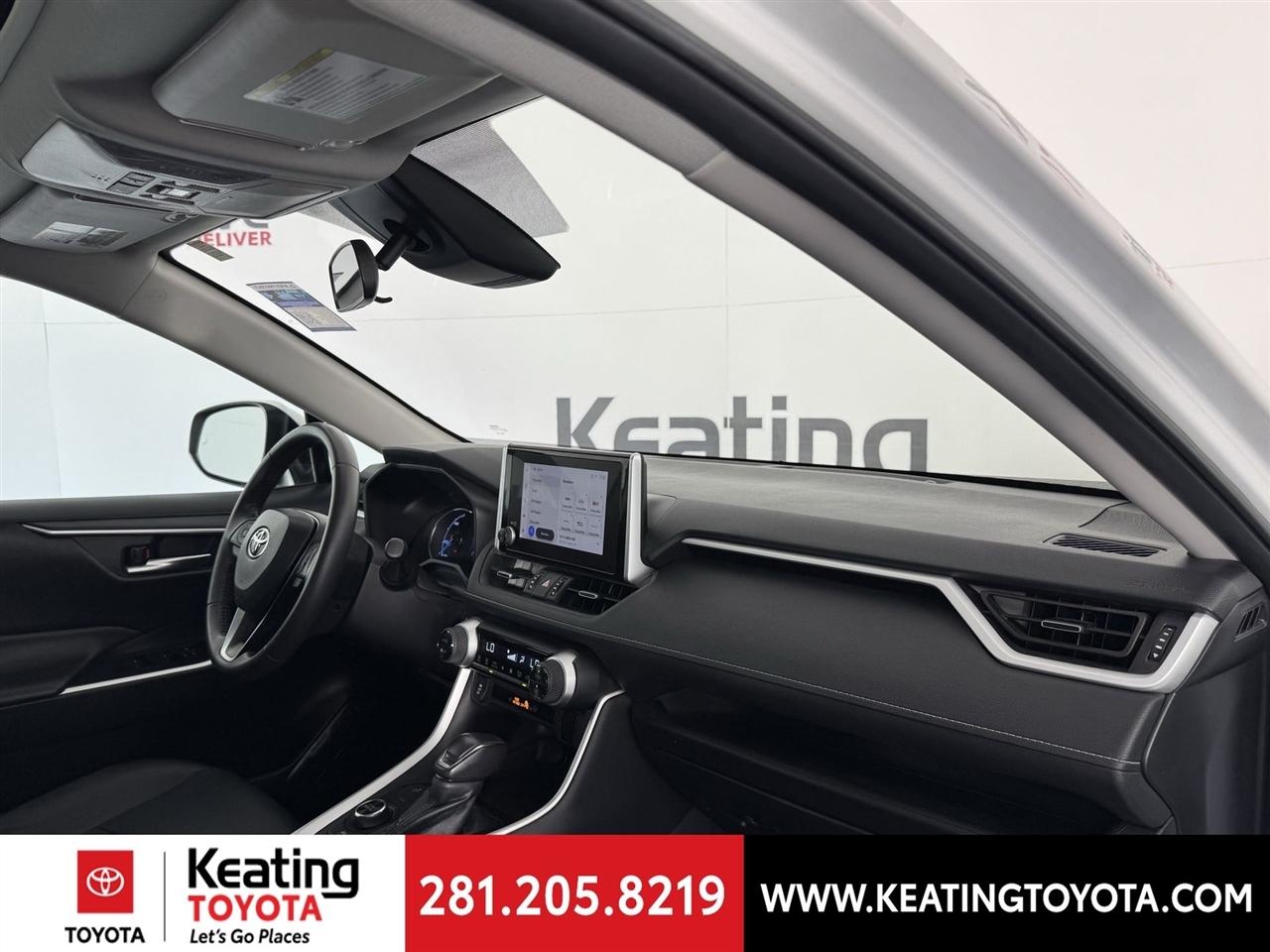 Toyota RAV4 Hybrid XLE Premium 2024