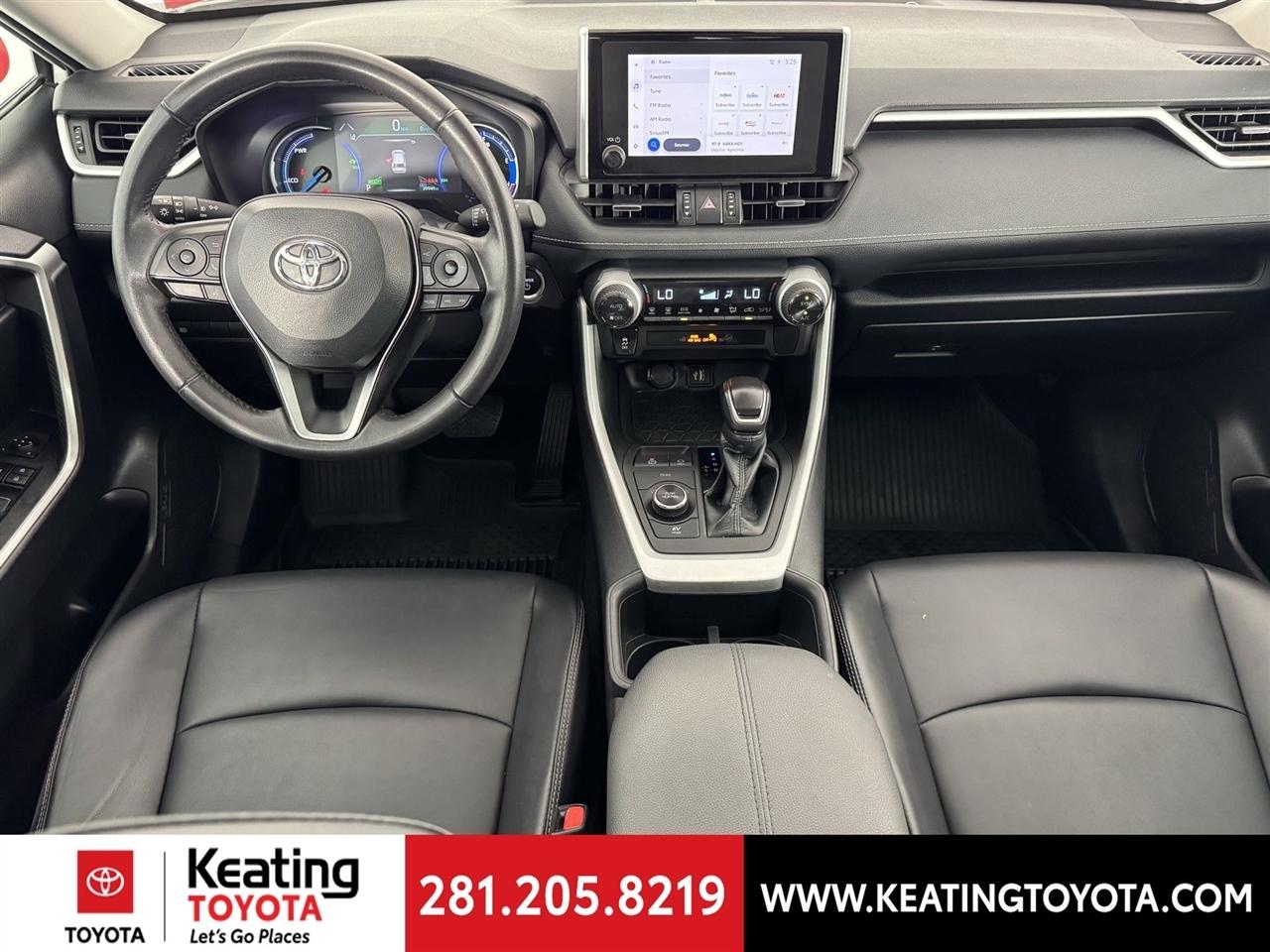 Toyota RAV4 Hybrid XLE Premium 2024