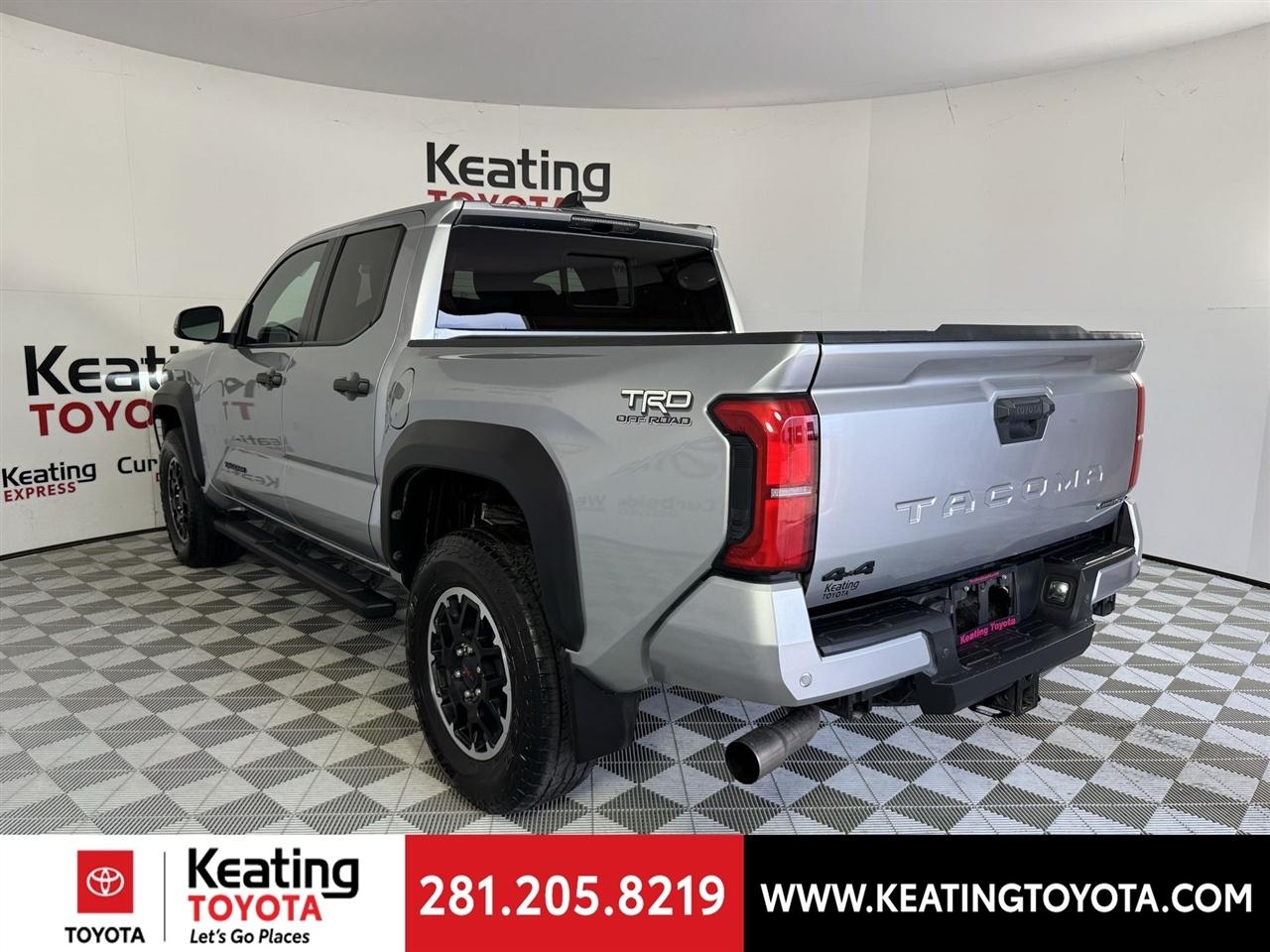 Toyota Tacoma Double Cab 4WD 2024