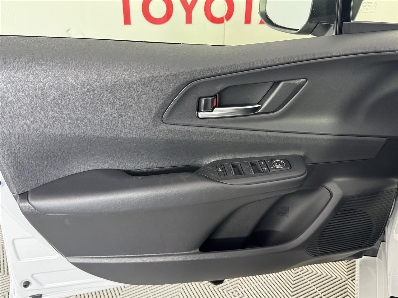 Toyota Prius Plug-In Hybrid Nightshade 2027