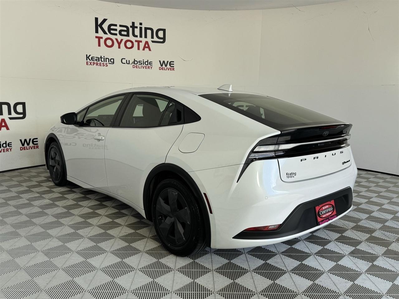 Toyota Prius LE 2024