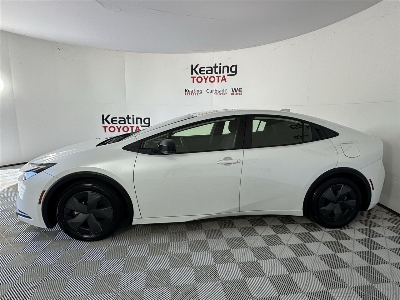Toyota Prius LE 2024