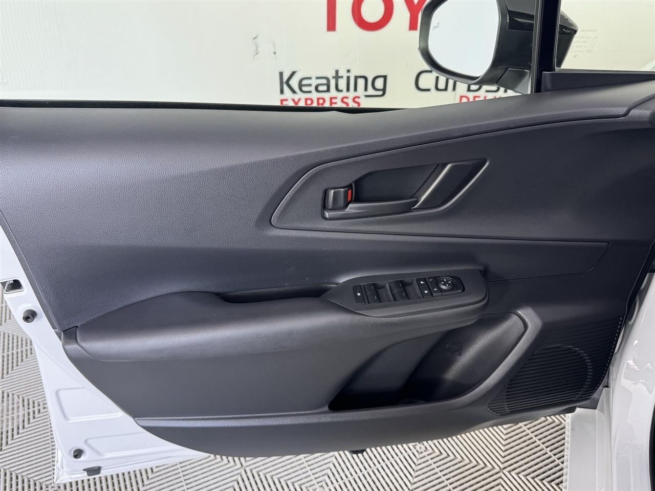 Toyota Prius LE 2024
